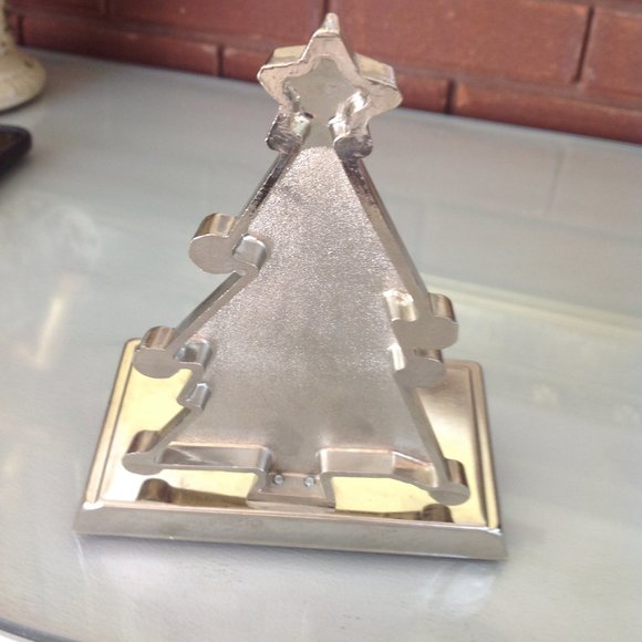 Christmas Tree Stocking Hanger - Picture 2 of 4